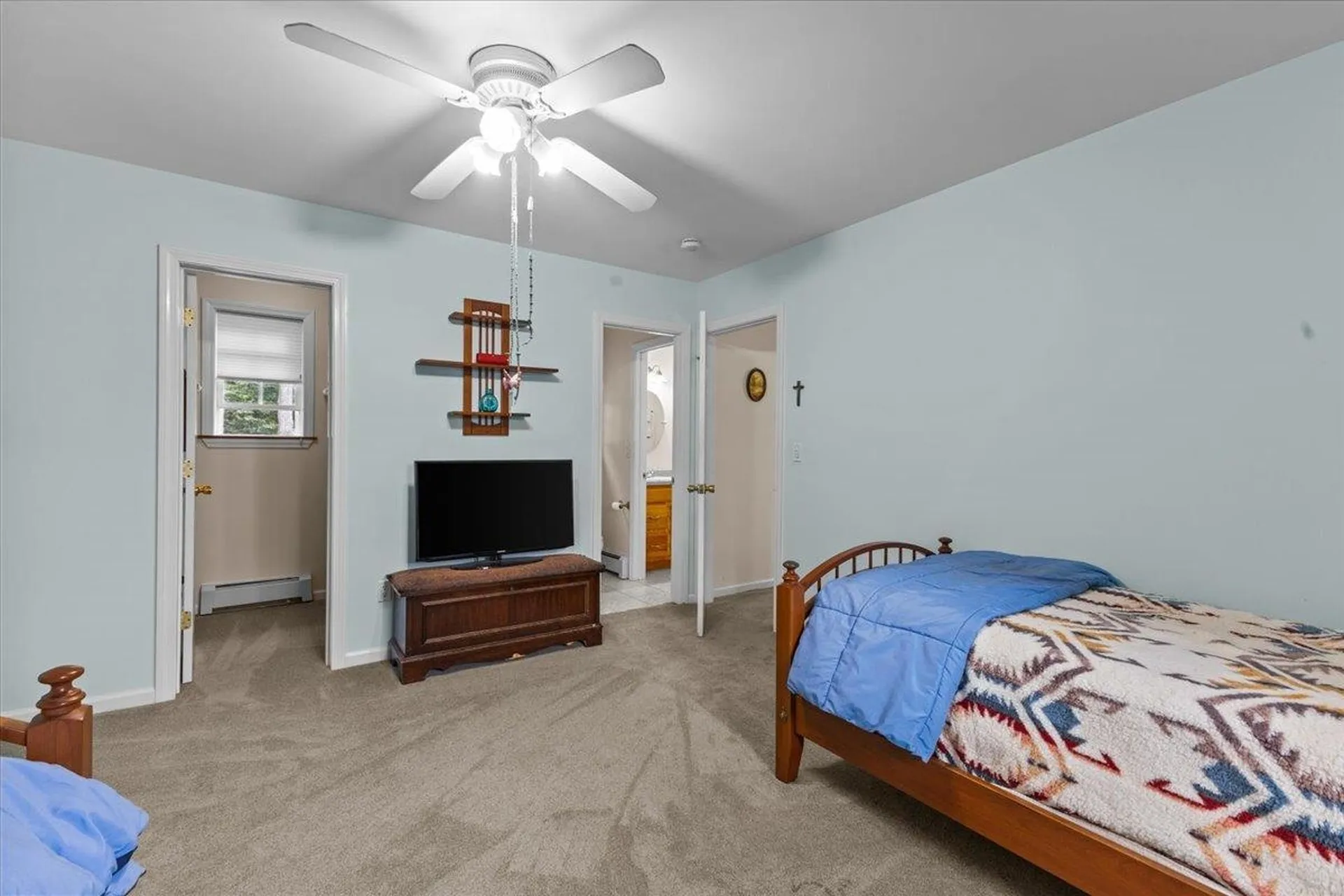 887 Barnes Road Hyde Park VT 05655