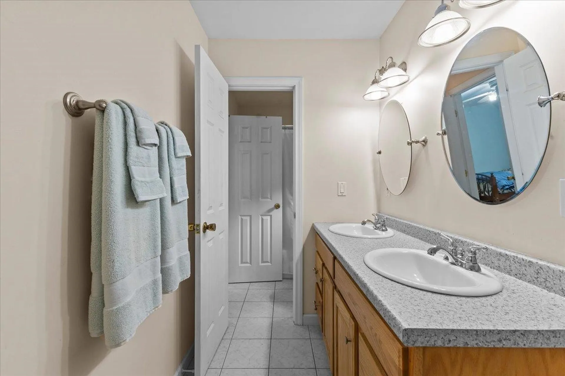 887 Barnes Road Hyde Park VT 05655