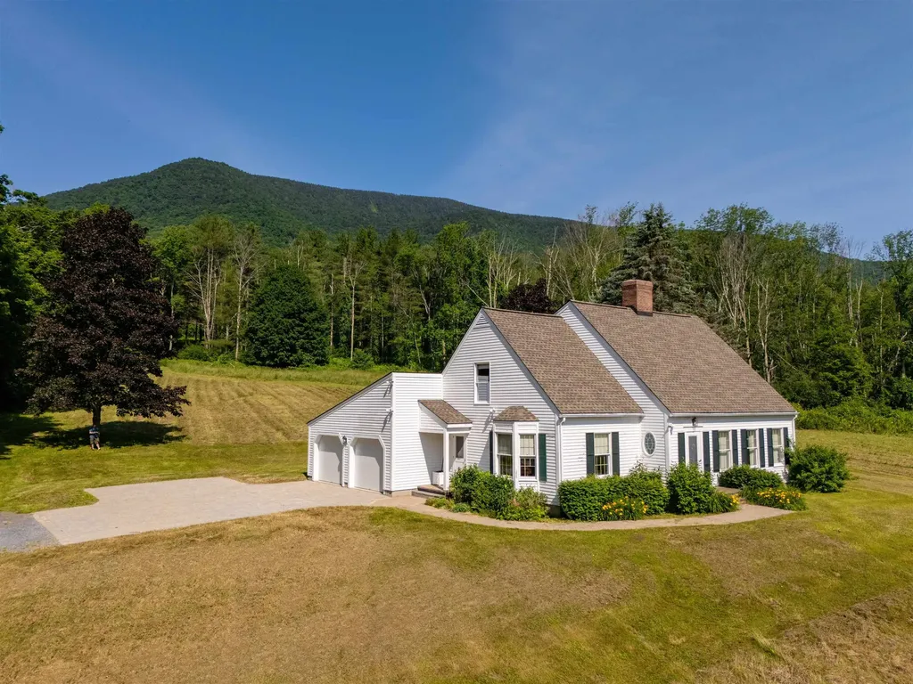 471 Prospect Street Manchester VT 05254