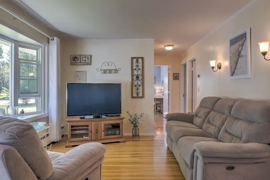 79 Robbins Road Keene NH 03431