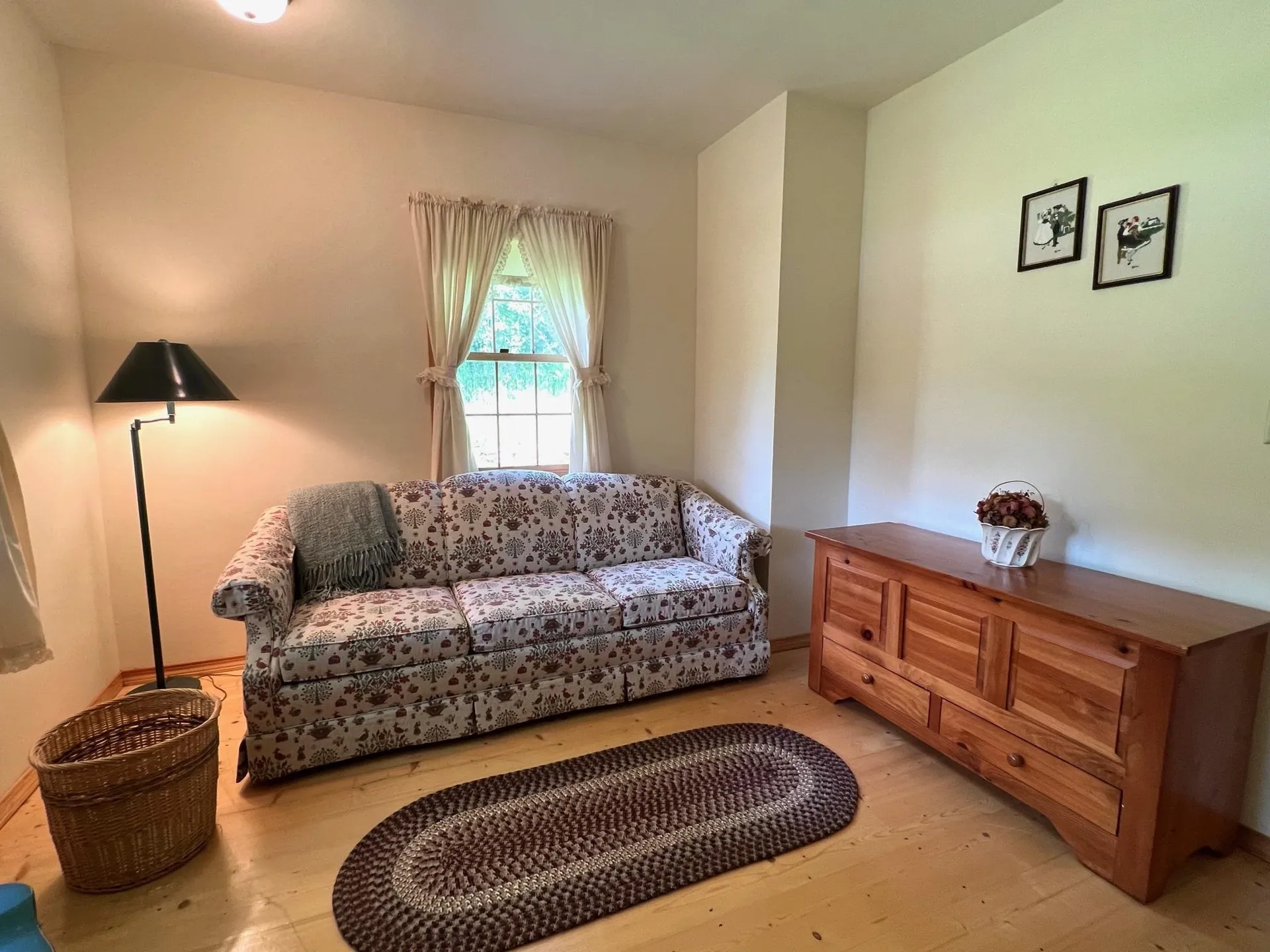 2253 White Road Windham VT 05359