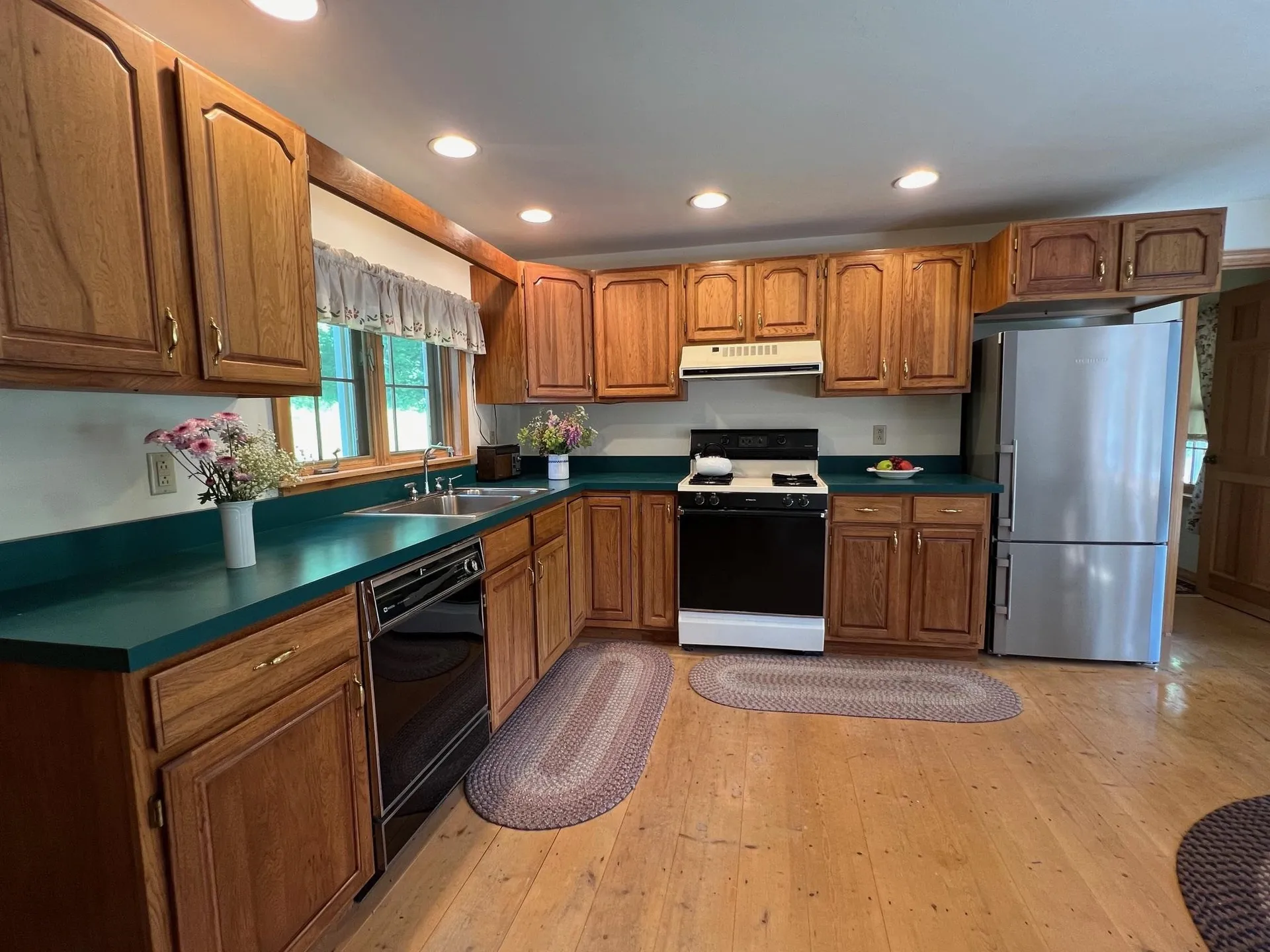 2253 White Road Windham VT 05359