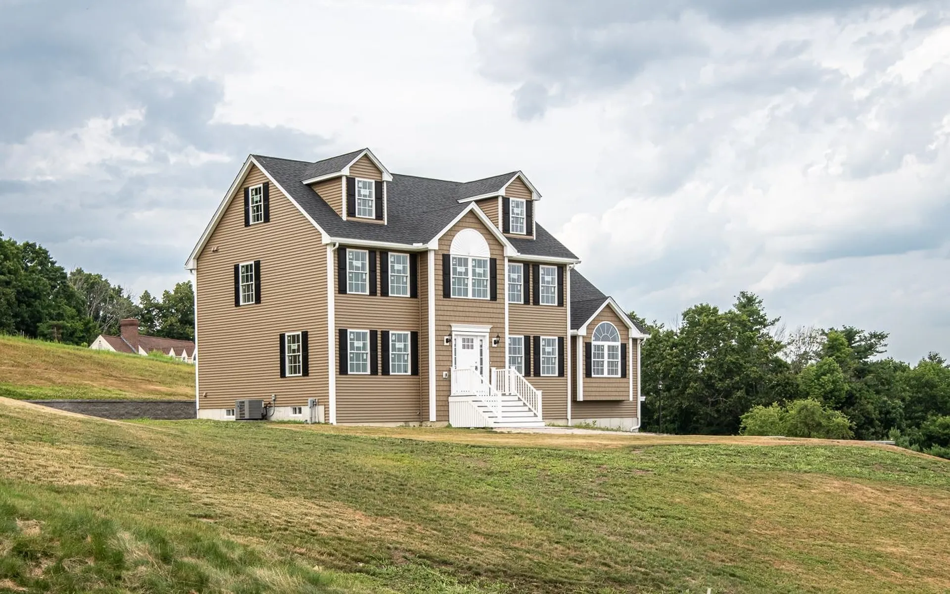 2 Greenfield Drive Plaistow NH 03865