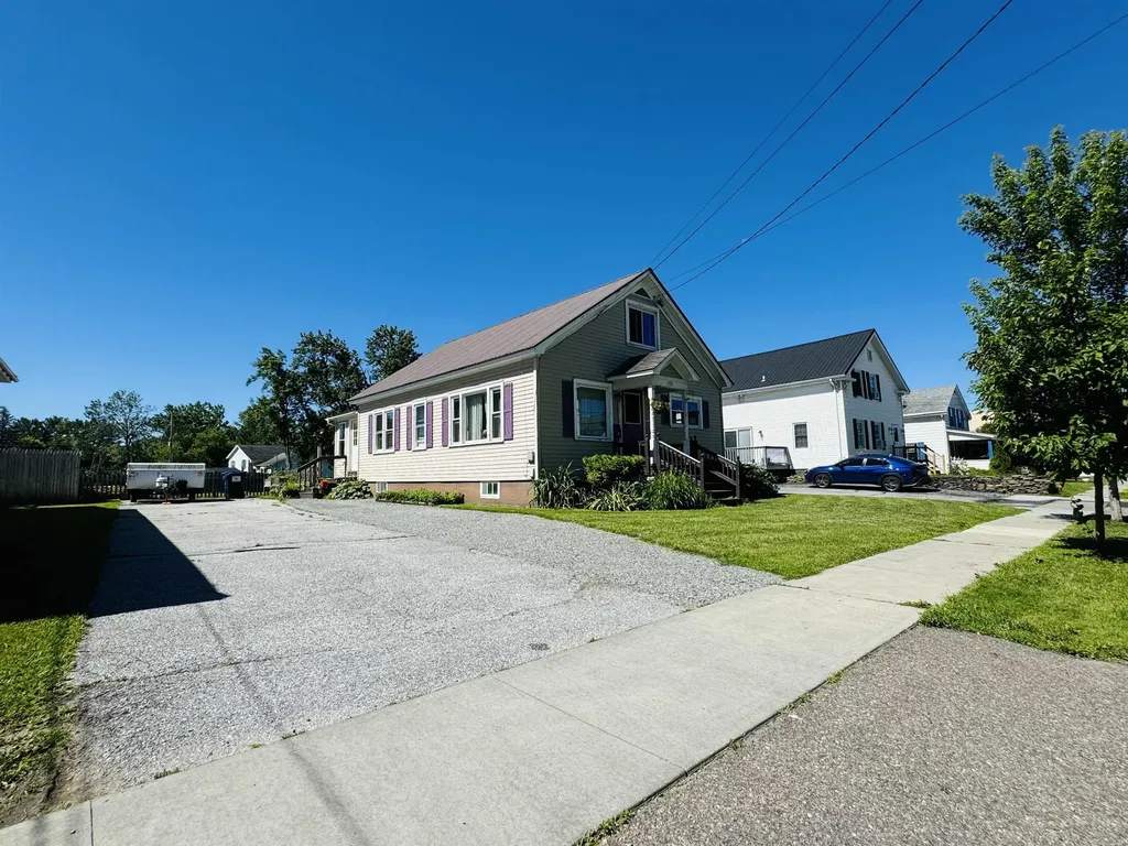290 Lake Street St. Albans City VT 05478