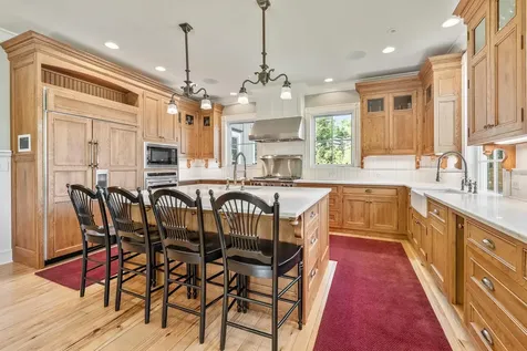 17 West Branch Road Winhall VT 05340