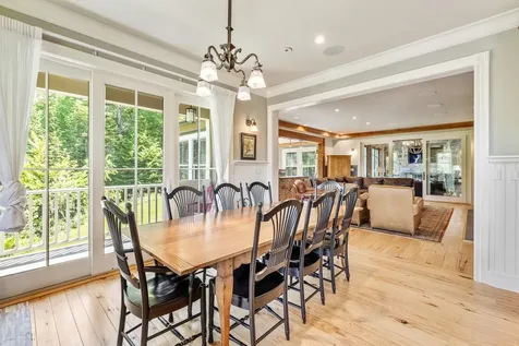 17 West Branch Road Winhall VT 05340