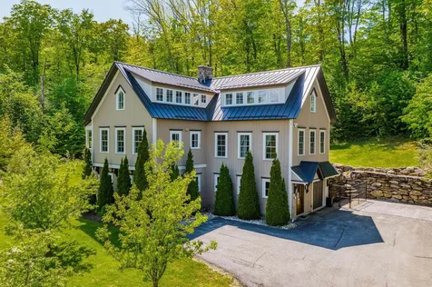 17 West Branch Road Winhall VT 05340