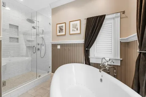 17 West Branch Road Winhall VT 05340