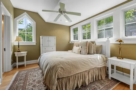 17 West Branch Road Winhall VT 05340