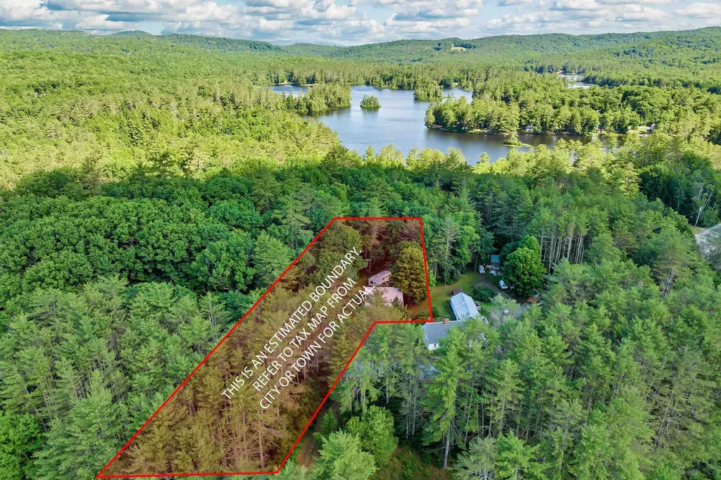 32 Hermit Woods Road Sanbornton NH 03269