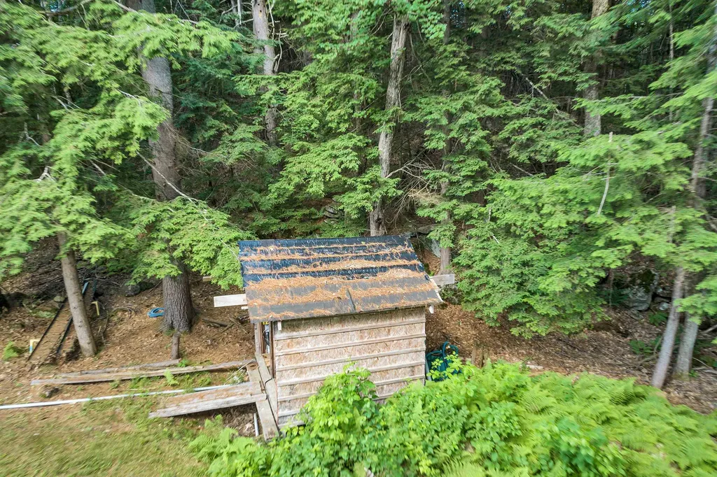 32 Hermit Woods Road Sanbornton NH 03269