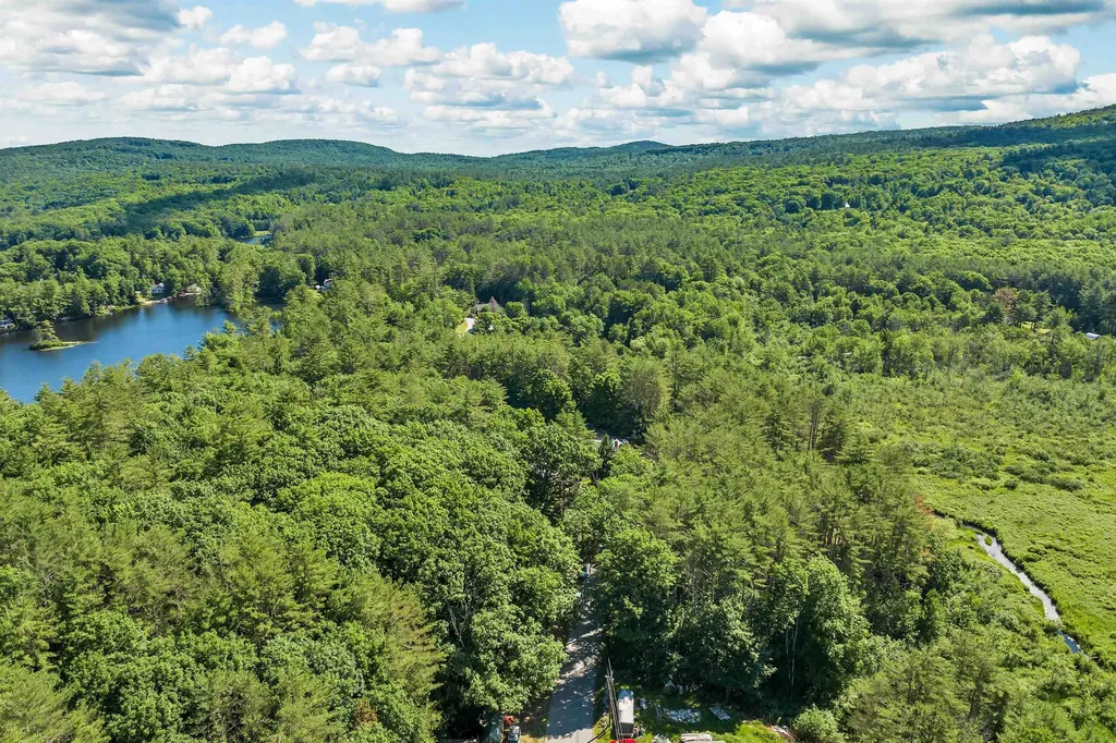 32 Hermit Woods Road Sanbornton NH 03269