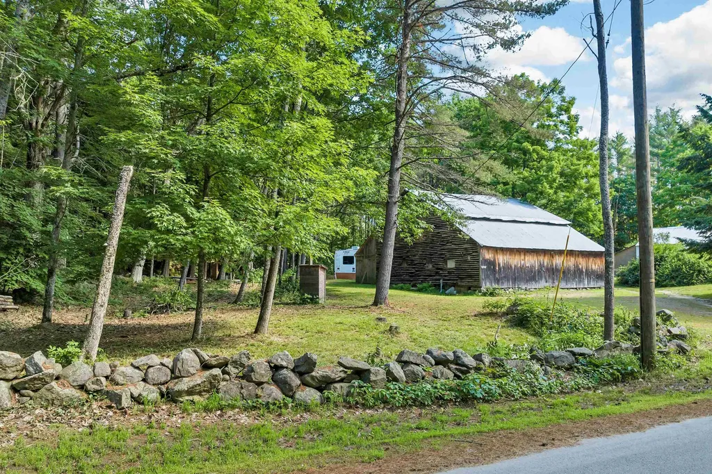 32 Hermit Woods Road Sanbornton NH 03269