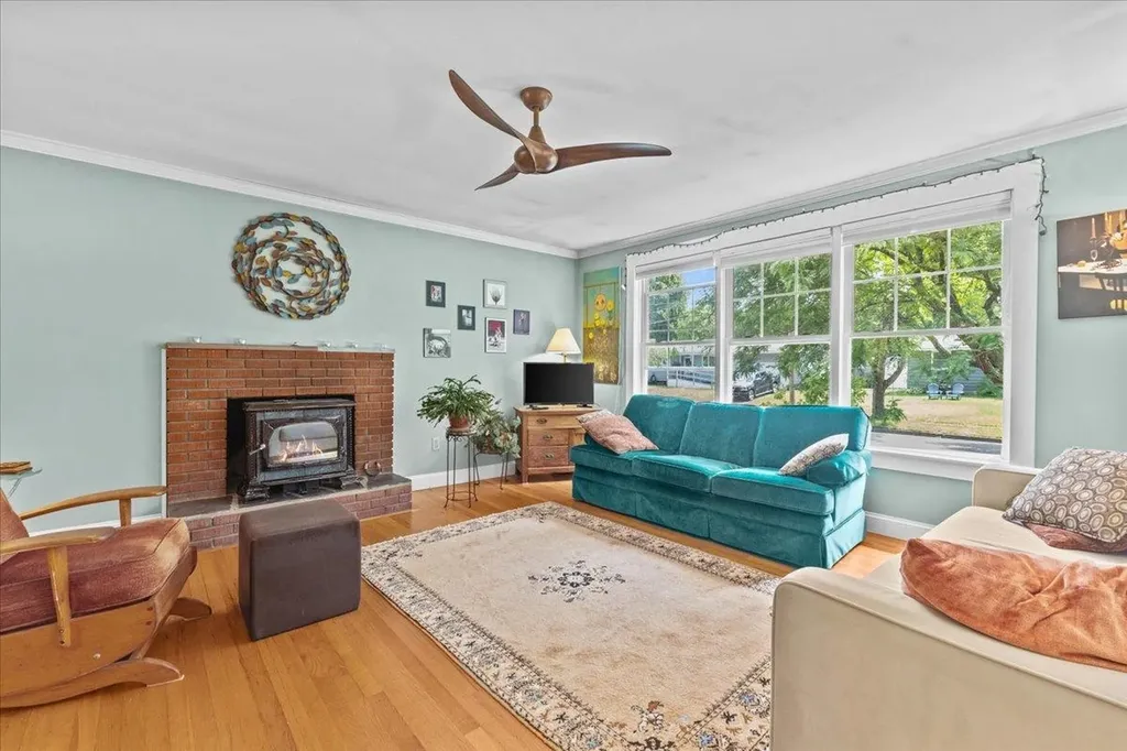 76 Venus Avenue Burlington VT 05408