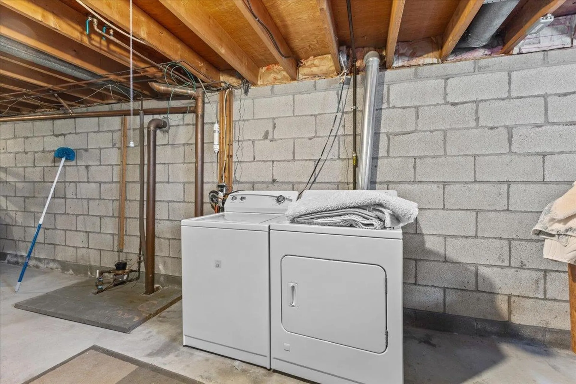 76 Venus Avenue Burlington VT 05408