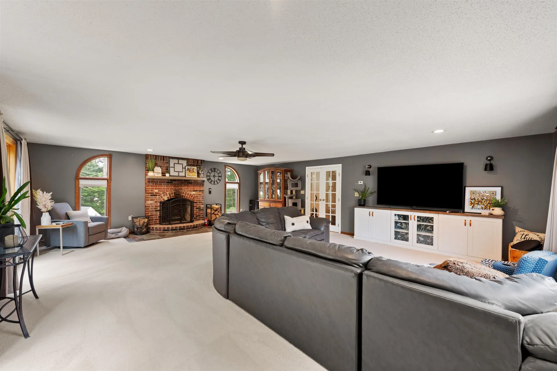 13 Twin Street Windham NH 03087