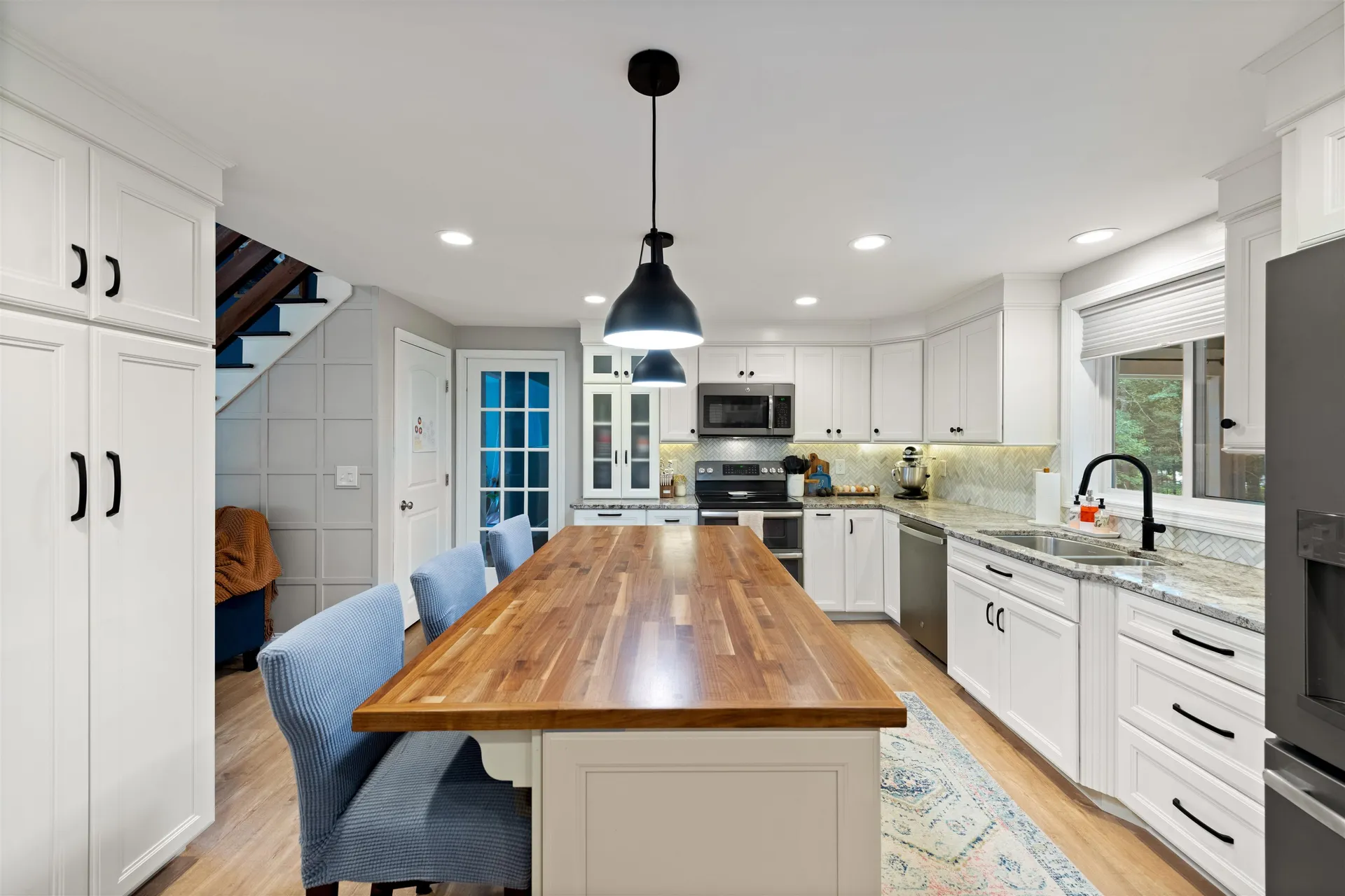 13 Twin Street Windham NH 03087