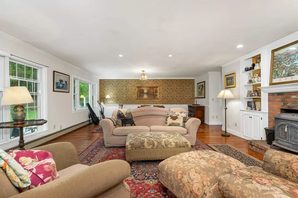 3 Applewood Drive Wolfeboro NH 03894