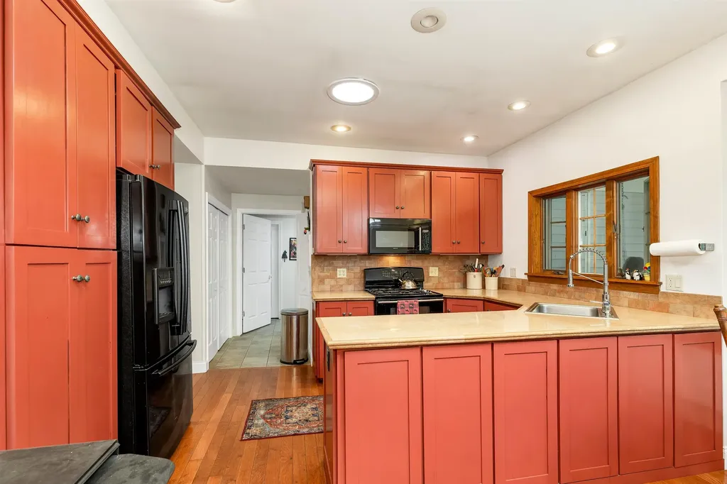 3 Applewood Drive Wolfeboro NH 03894