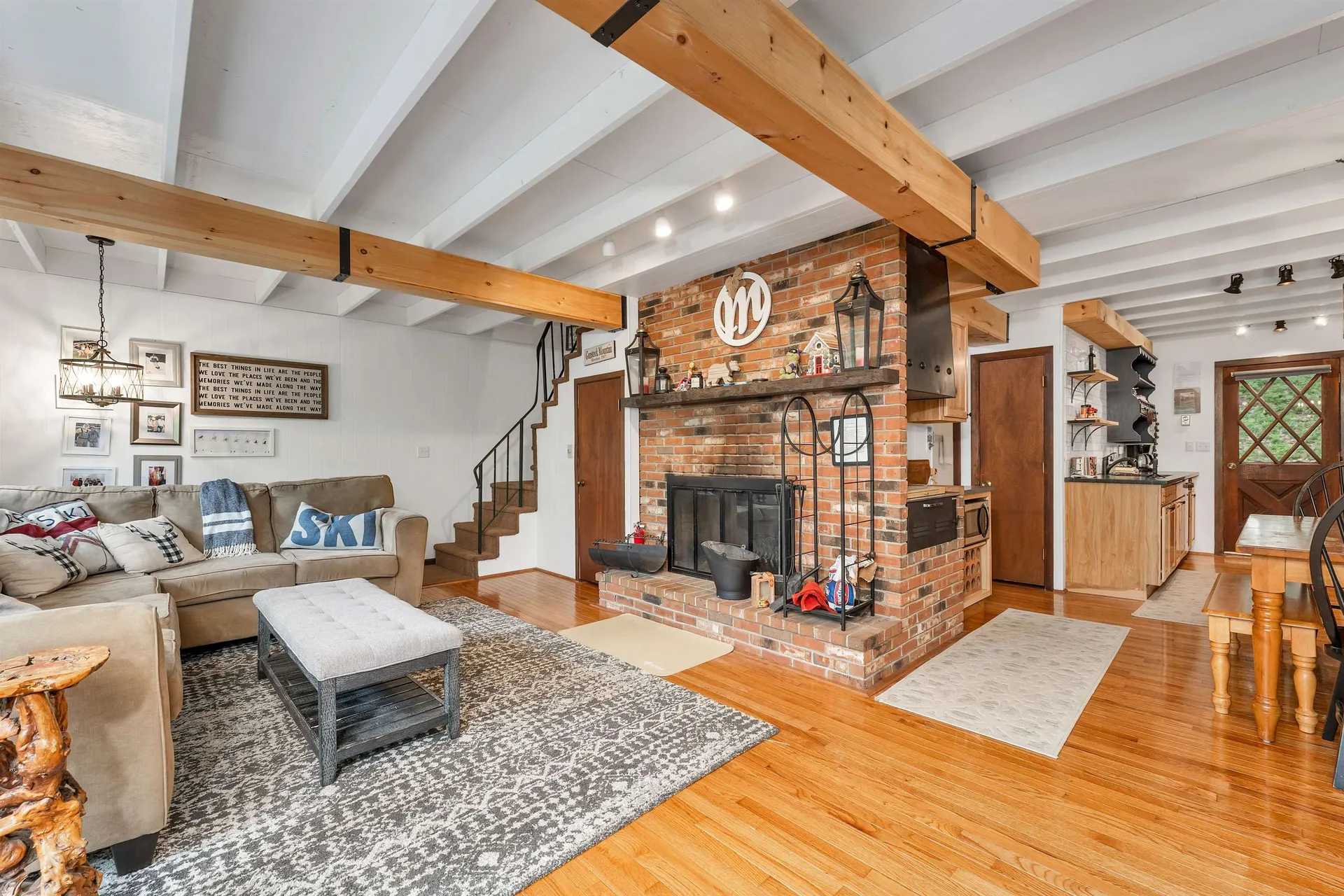 31 Area Road Gilford NH 03249