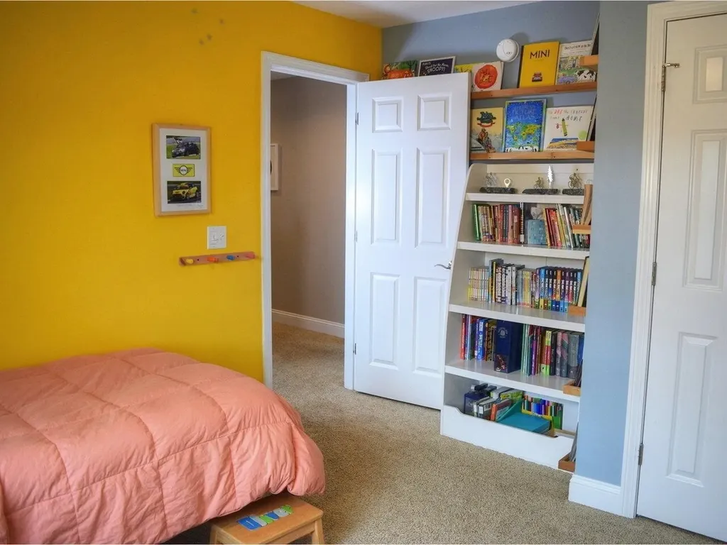 22 Bittersweet Lane Jericho VT 05465