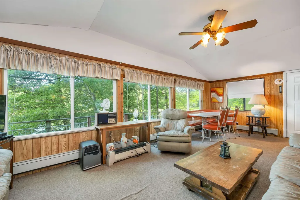 19 Canal Street Meredith NH 03253