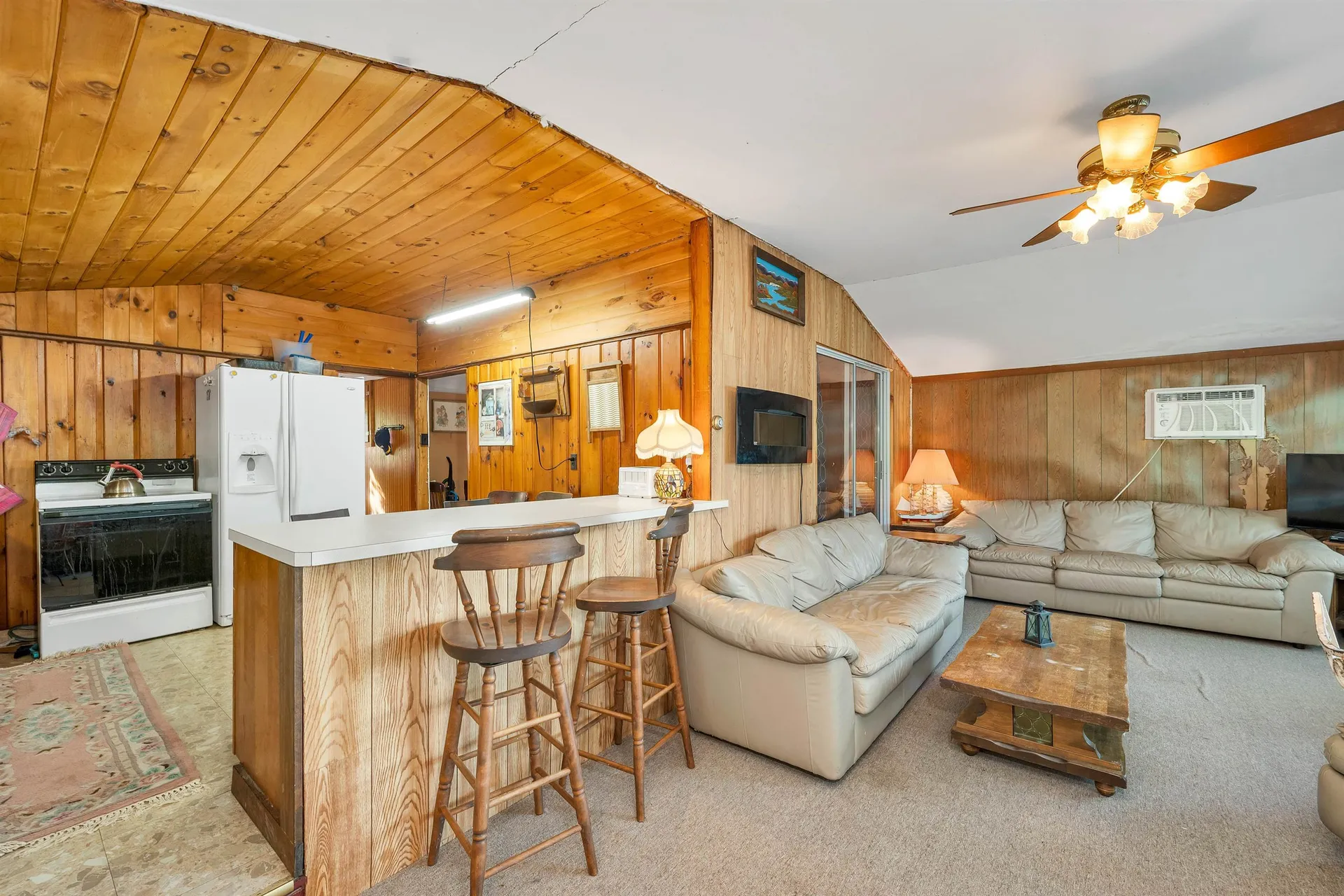 19 Canal Street Meredith NH 03253