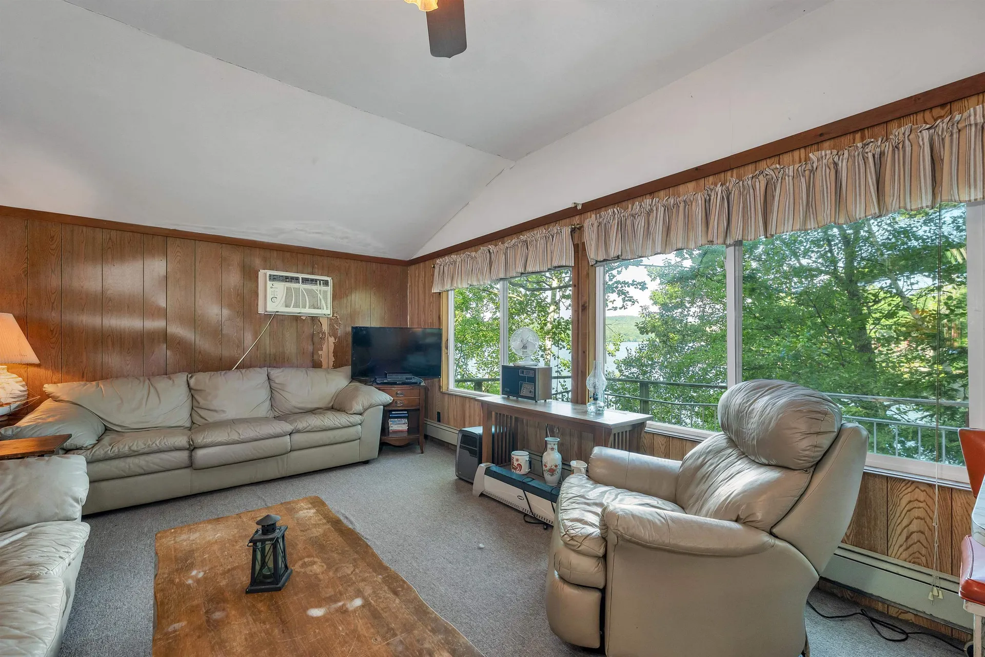 19 Canal Street Meredith NH 03253