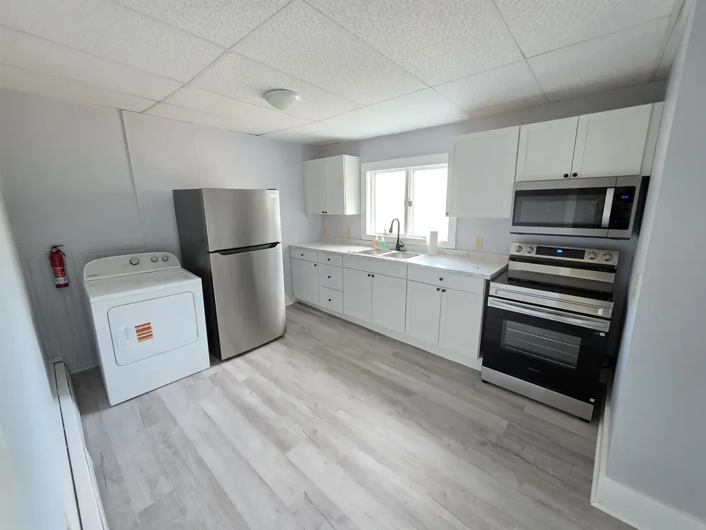 81 Assisqua Avenue St. Johnsbury VT 05819