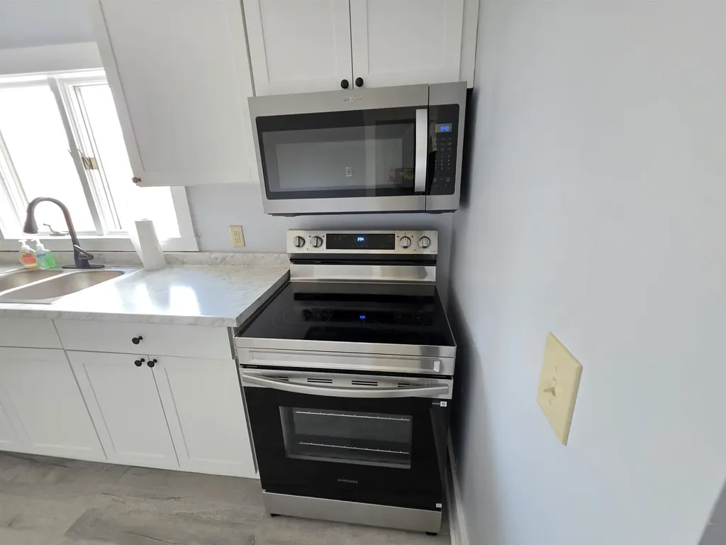 81 Assisqua Avenue St. Johnsbury VT 05819