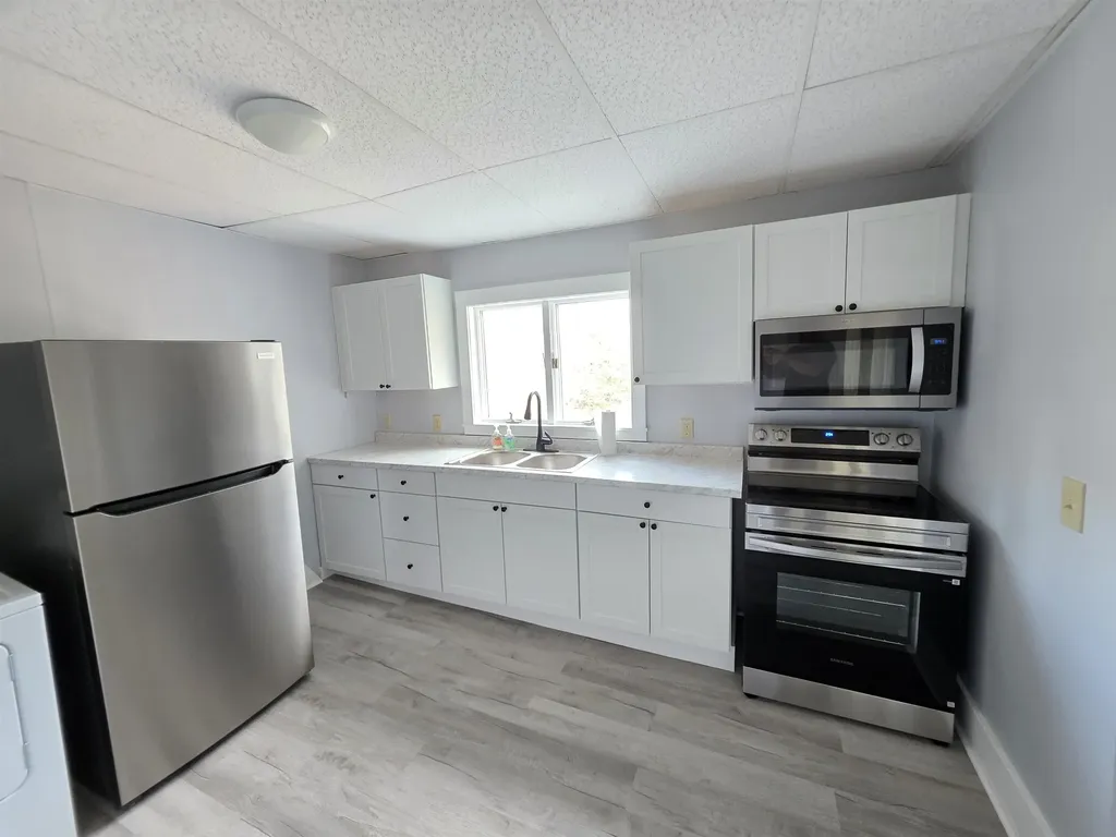 81 Assisqua Avenue St. Johnsbury VT 05819