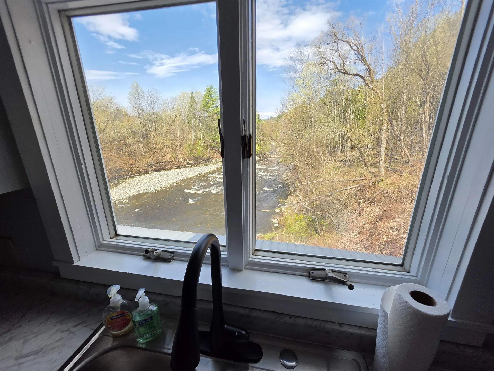 81 Assisqua Avenue St. Johnsbury VT 05819