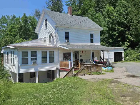 81 Assisqua Avenue St. Johnsbury VT 05819