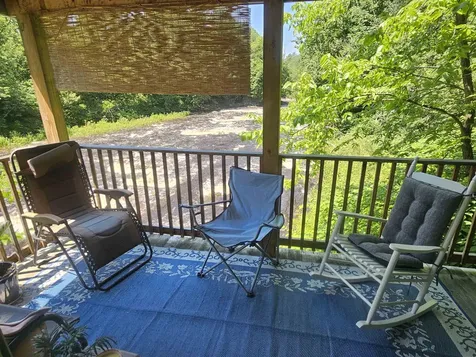 81 Assisqua Avenue St. Johnsbury VT 05819