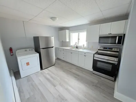 81 Assisqua Avenue St. Johnsbury VT 05819