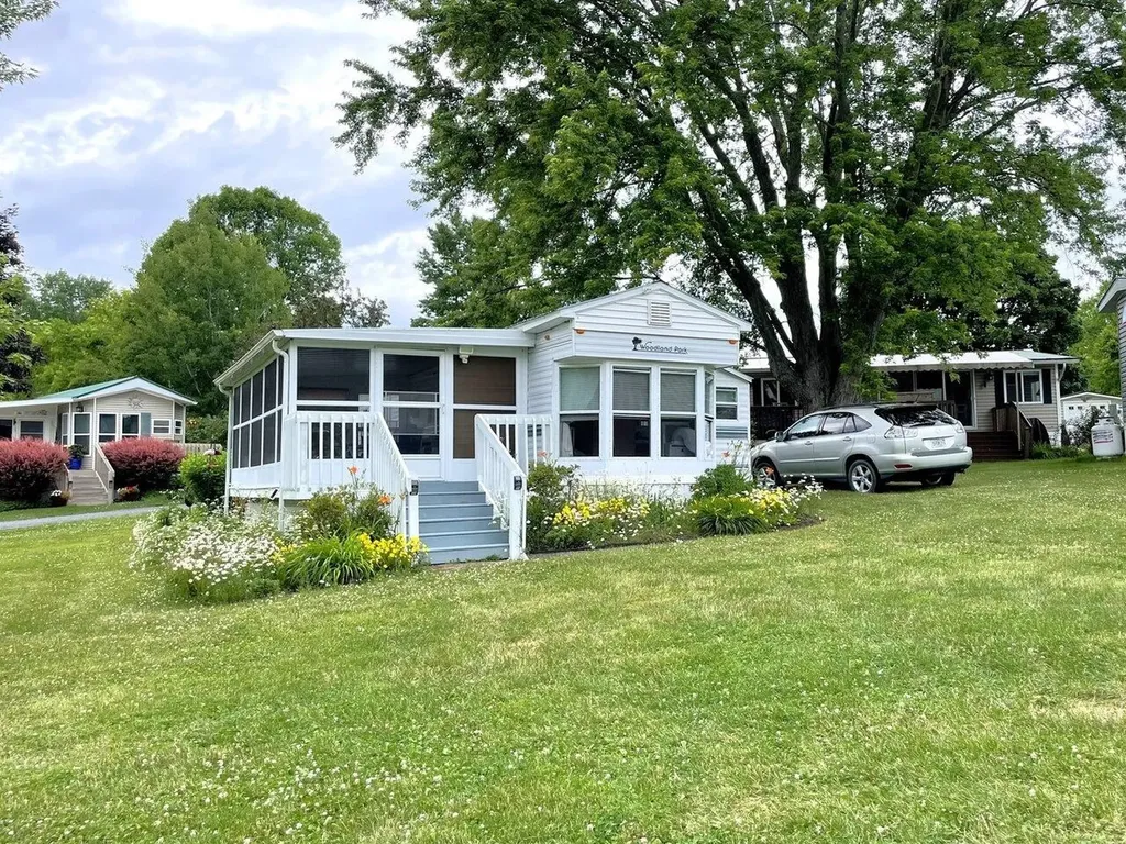 23 Eagle Lane South Hero VT 05486