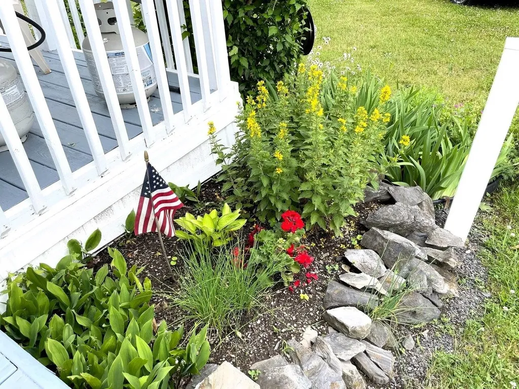 23 Eagle Lane South Hero VT 05486