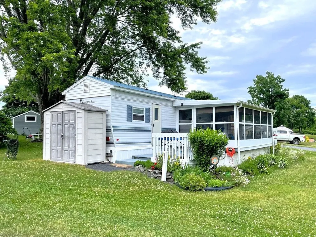 23 Eagle Lane South Hero VT 05486