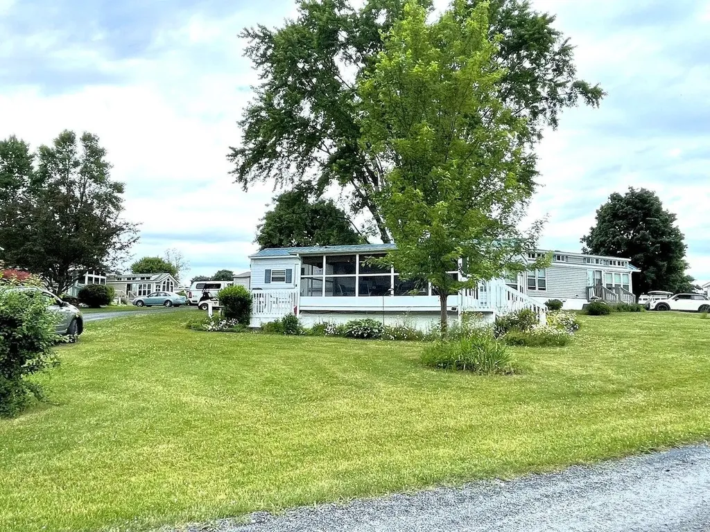 23 Eagle Lane South Hero VT 05486