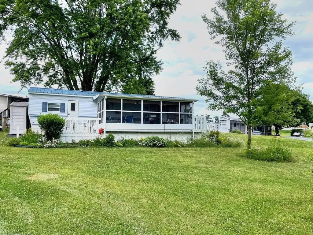 23 Eagle Lane South Hero VT 05486