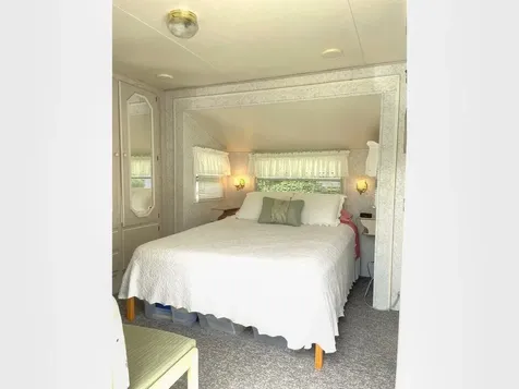 23 Eagle Lane South Hero VT 05486