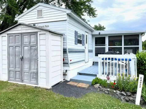 23 Eagle Lane South Hero VT 05486