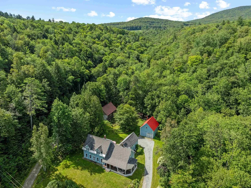 390 Coventry Road Benton NH 03785