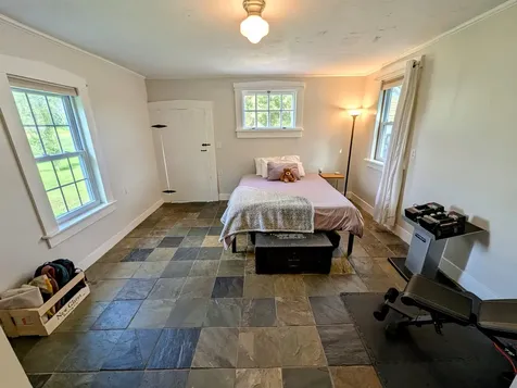 95 Windsor Road Claremont NH 03743