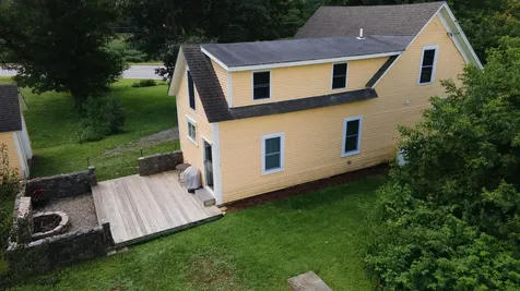 95 Windsor Road Claremont NH 03743
