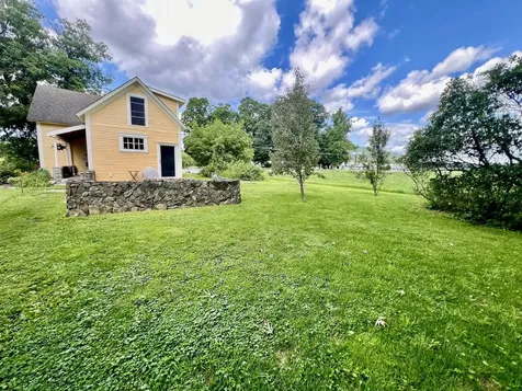 95 Windsor Road Claremont NH 03743