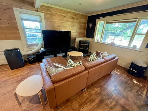 95 Windsor Road Claremont NH 03743
