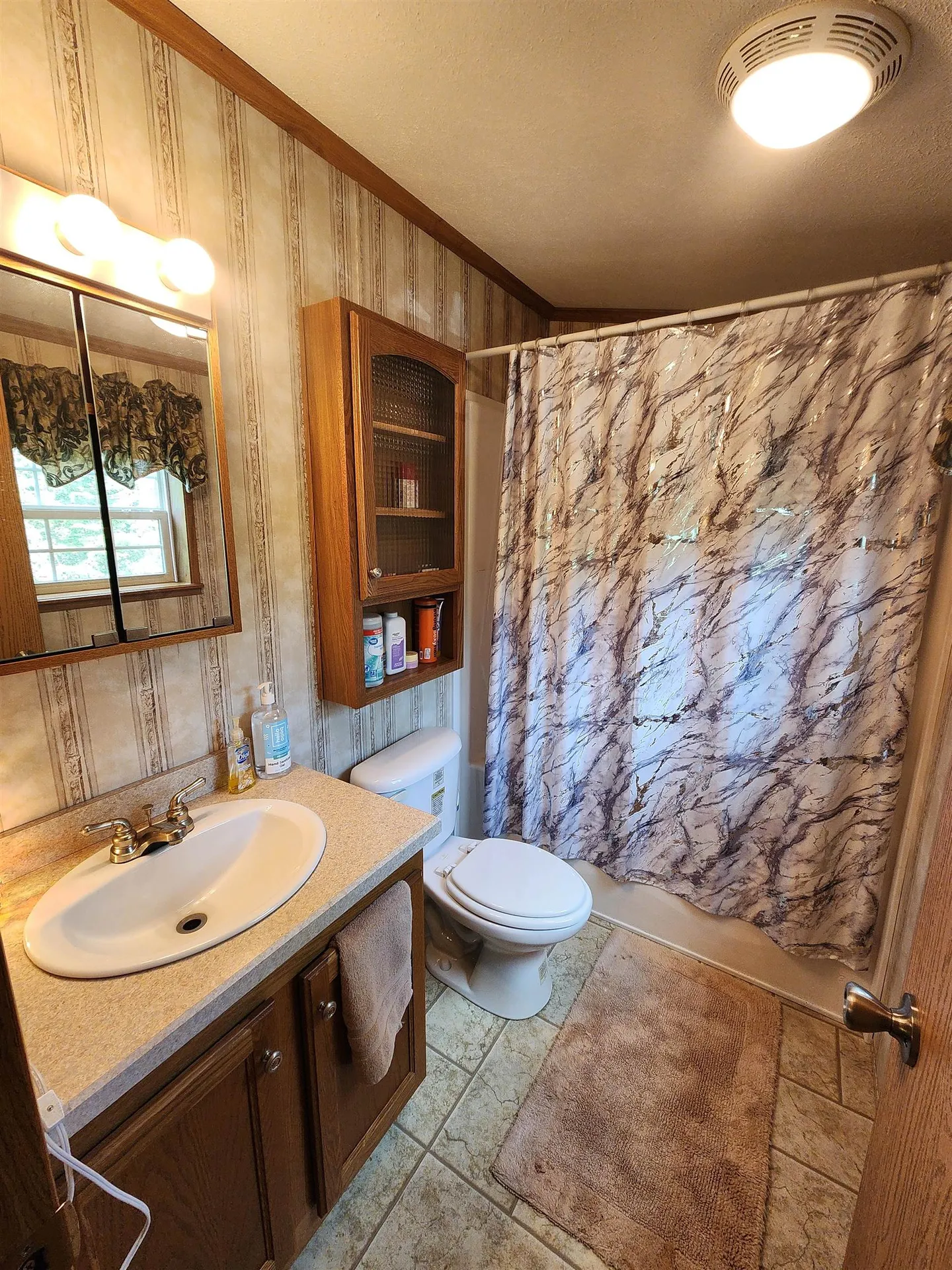 42 Country Village Road Whitefield NH 03598