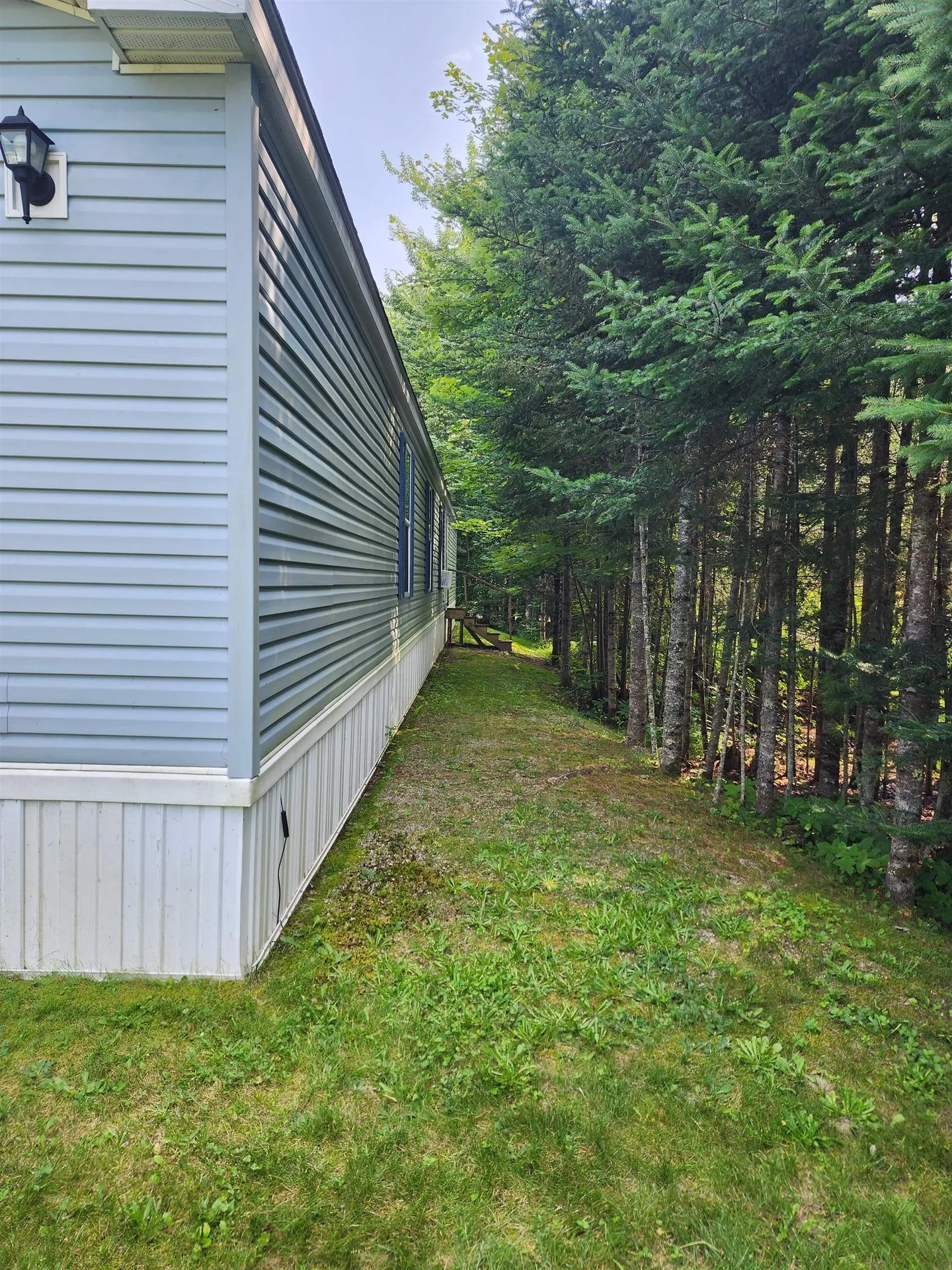 42 Country Village Road Whitefield NH 03598