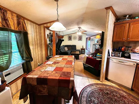 42 Country Village Road Whitefield NH 03598